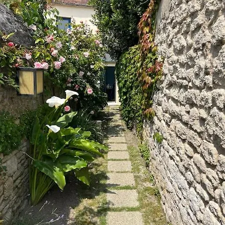 Coquette Maison De Pecheur Ouistreham